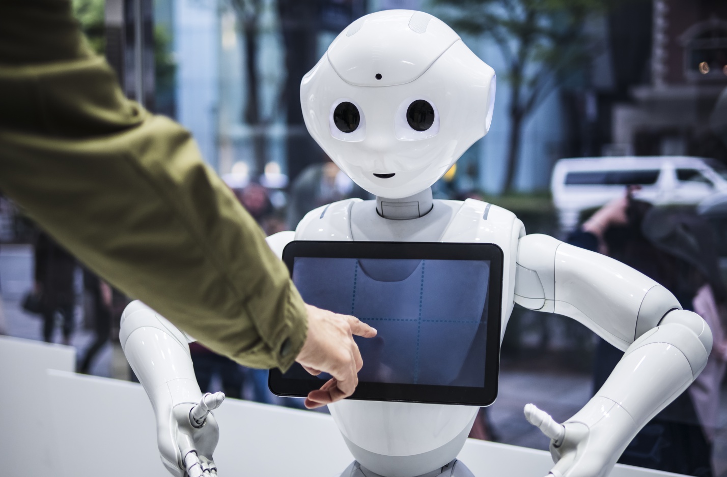 Aiロボットによる飲食店革命 垣間見えたヒトとロボットの未来 株式会社フォーバル